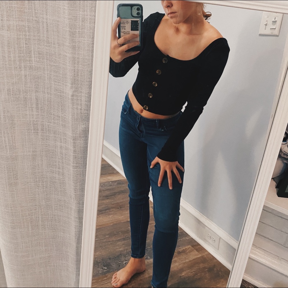 Heart Hips Long Sleeve Crop, Size Small